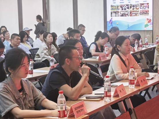 4051652a9c028b524ef9de3132f35eb6