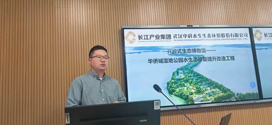 537551bcab974abf792b72c3465318eb